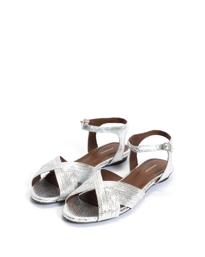 Anonymous Copenhagen Niabi 10 Crackled Metallic Goat Silver