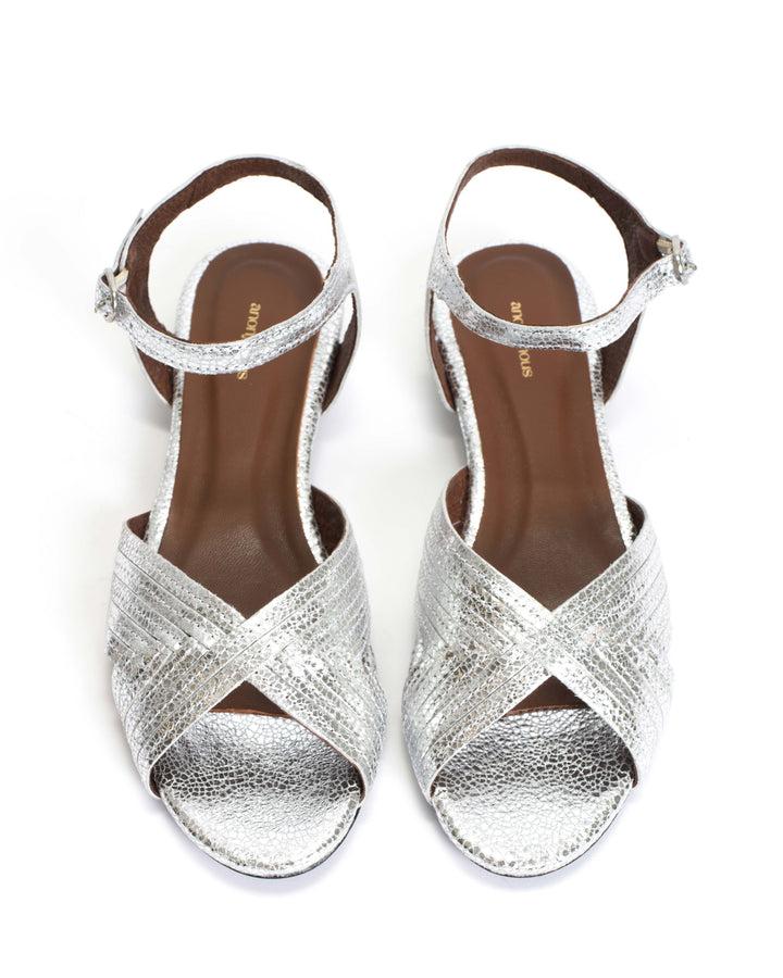 Anonymous Copenhagen Niabi 10 Crackled Metallic Goat Silver