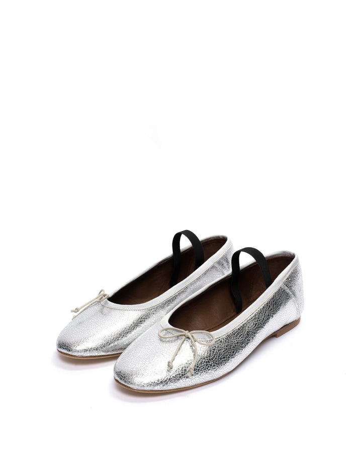 Anonymous Copenhagen Rhina Crackled Metallic Goat Silver