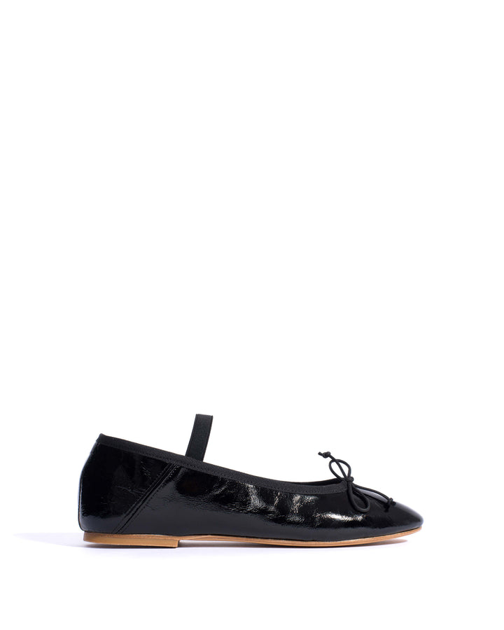 anonymous copenhagen Rhina Crinkled polished goat Black