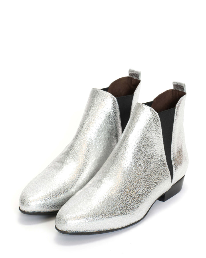 Anonymous Copenhagen Rita Crackled Metallic Goat Silver