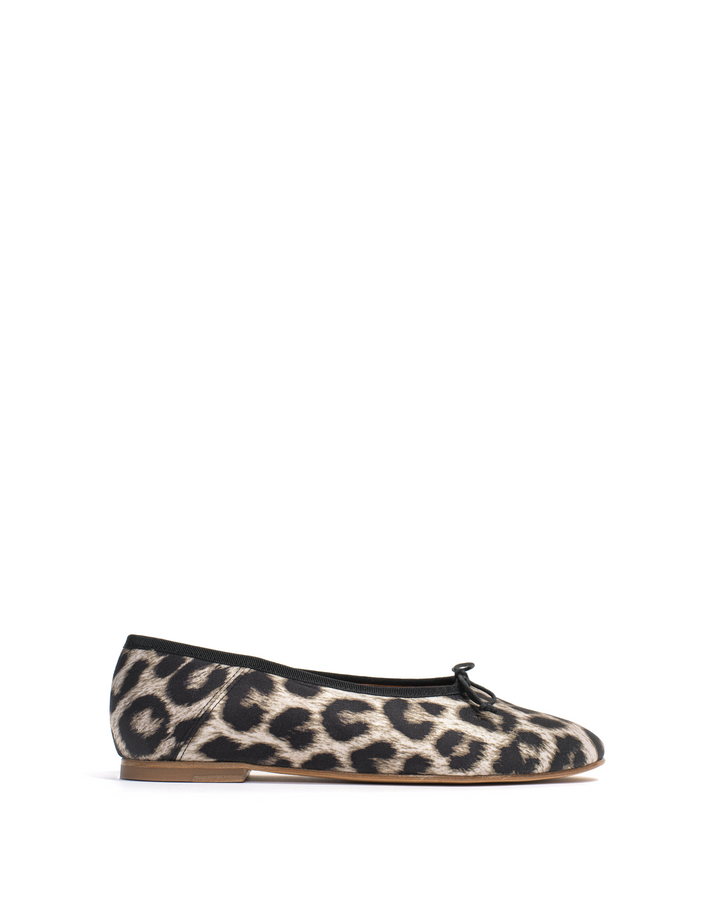 anonymous copenhagen Sacha Satin print Snow leopard