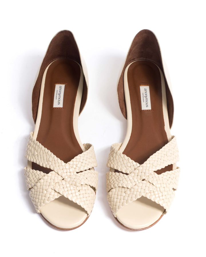 Anonymous Copenhagen Sanni 20 Hand-braided Hand-braided Leather White Sand