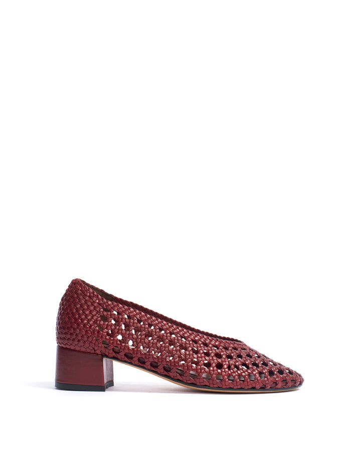 anonymous copenhagen Sessi 40 Hand-braided leather Pomegranate