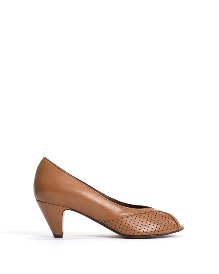 anonymous copenhagen Tiffany stiletto Shiny lamb Caramel