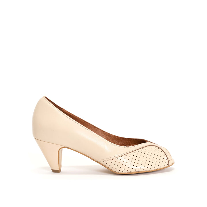 anonymous copenhagen Tiffany stiletto Shiny lamb Vanilla cream