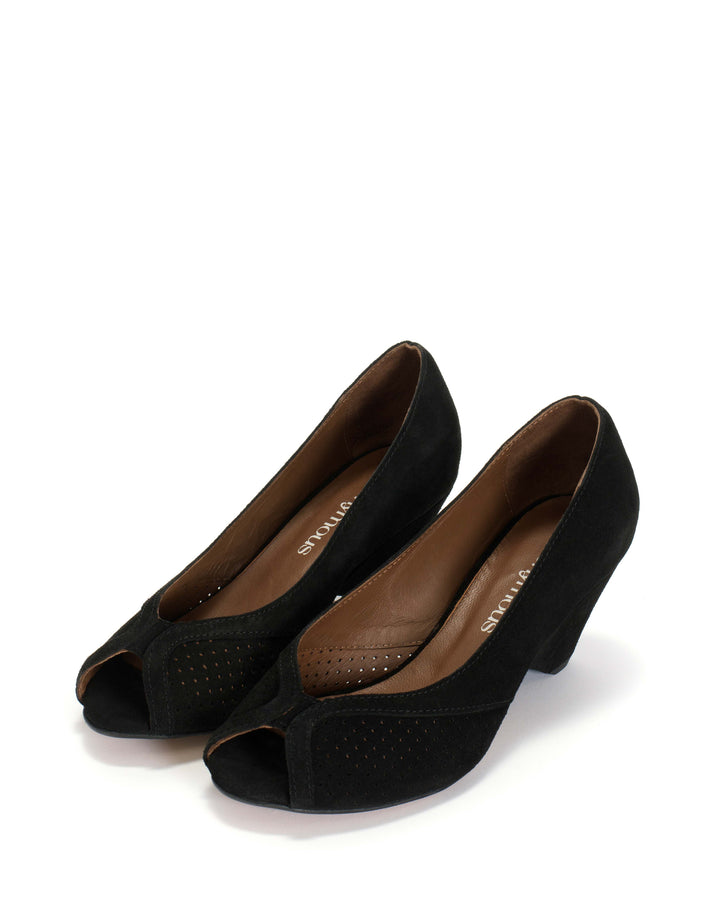 Anonymous Copenhagen Tiffany Triangle Calf Suede Black