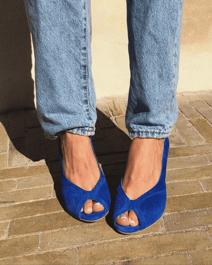 Anonymous Copenhagen Tiffany Triangle Calf Suede Electric Blue