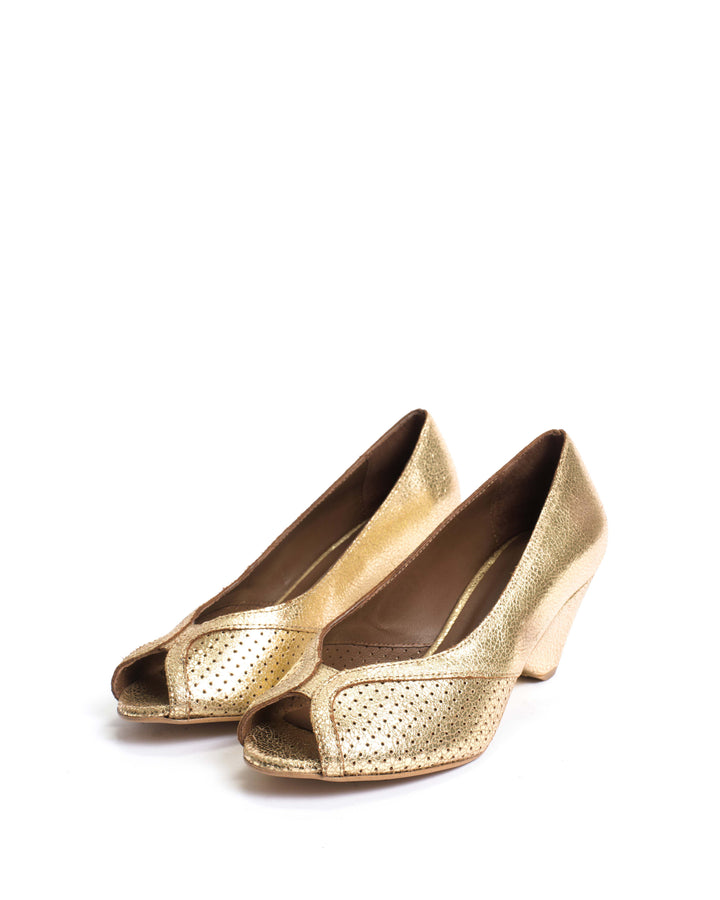 Anonymous Copenhagen Tiffany Triangle Crackled Metallic Goat Gold