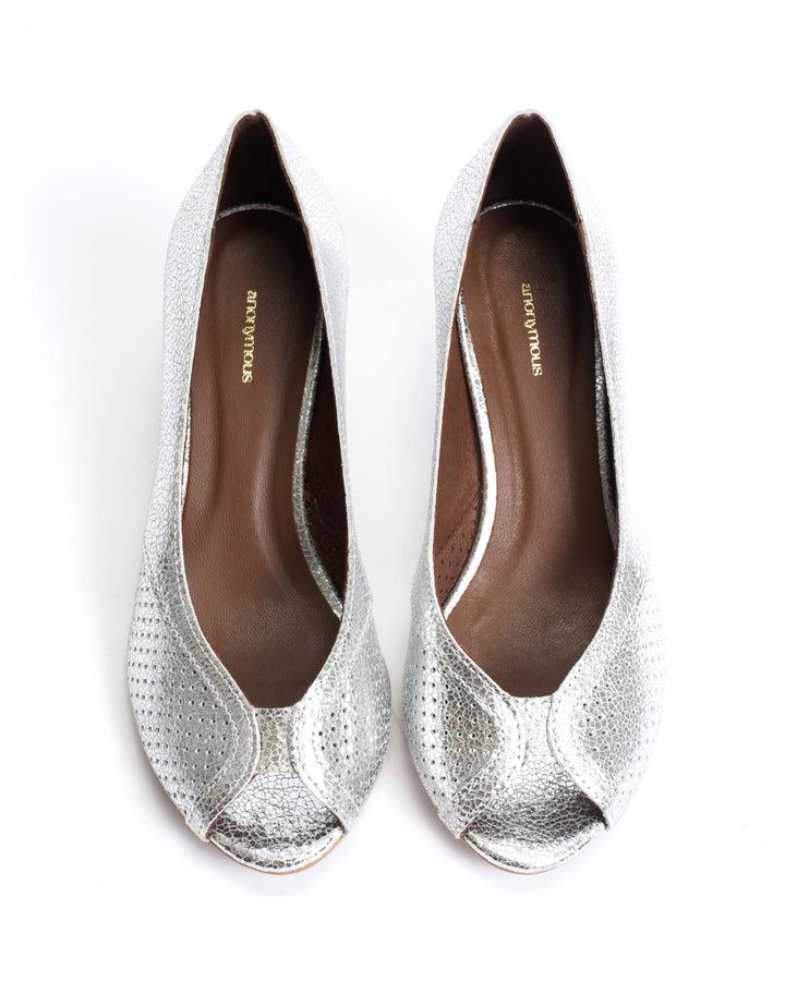 Anonymous Copenhagen Tiffany Triangle Crackled Metallic Goat Silver