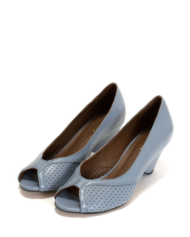 Anonymous Copenhagen Tiffany Triangle Shiny Lamb Lichen Blue