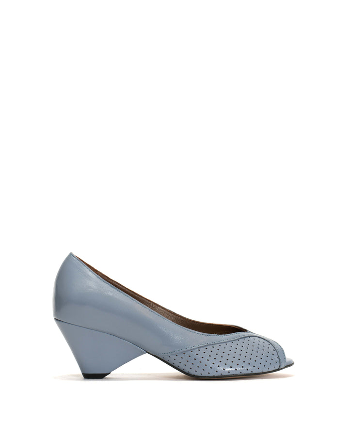 anonymous copenhagen Tiffany triangle Shiny lamb Lichen blue