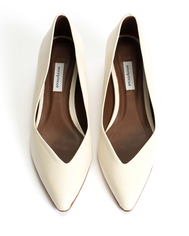 Anonymous Copenhagen Trini 40 Stiletto Shiny Lamb White Sand