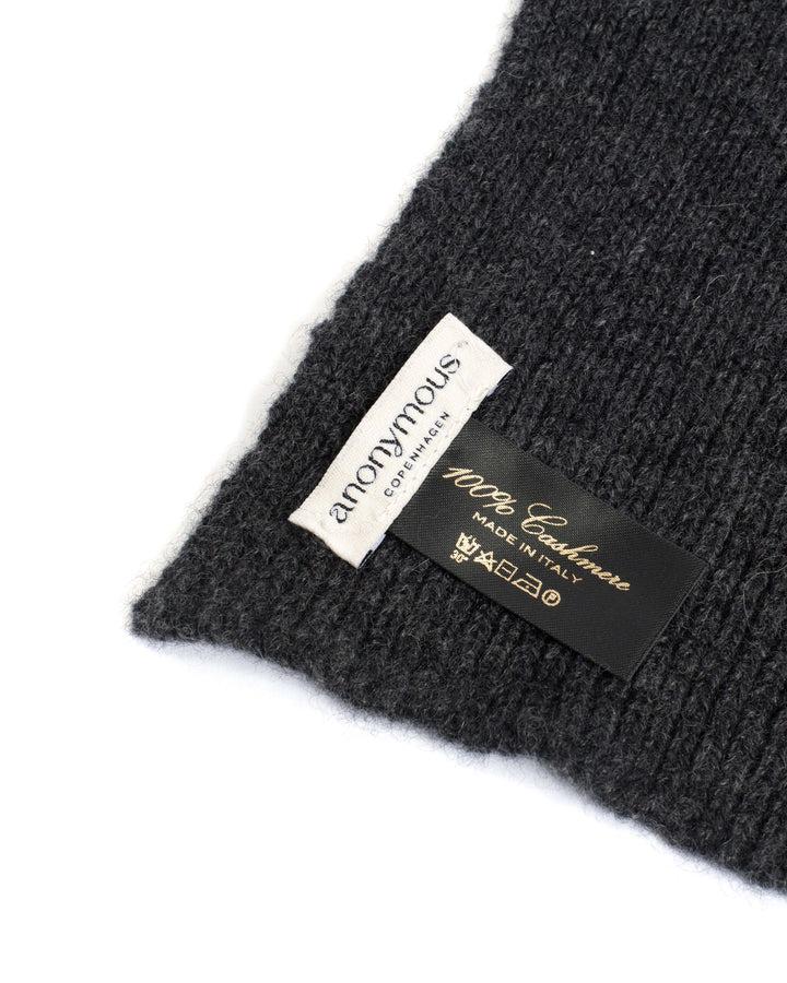 Anonymous Copenhagen Vinni Scarf 100% Cashmere Dark Grey