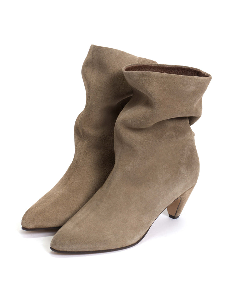 Anonymous Copenhagen Vully 50 Stiletto Calf Suede Mushroom