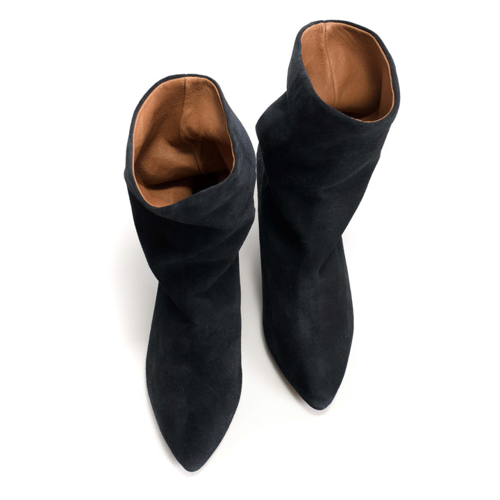 Anonymous Copenhagen Vully 50 Triangle Calf Suede Dark Blue