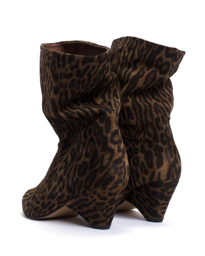 Anonymous Copenhagen Vully 50 Triangle Calf Suede Print Jaguar