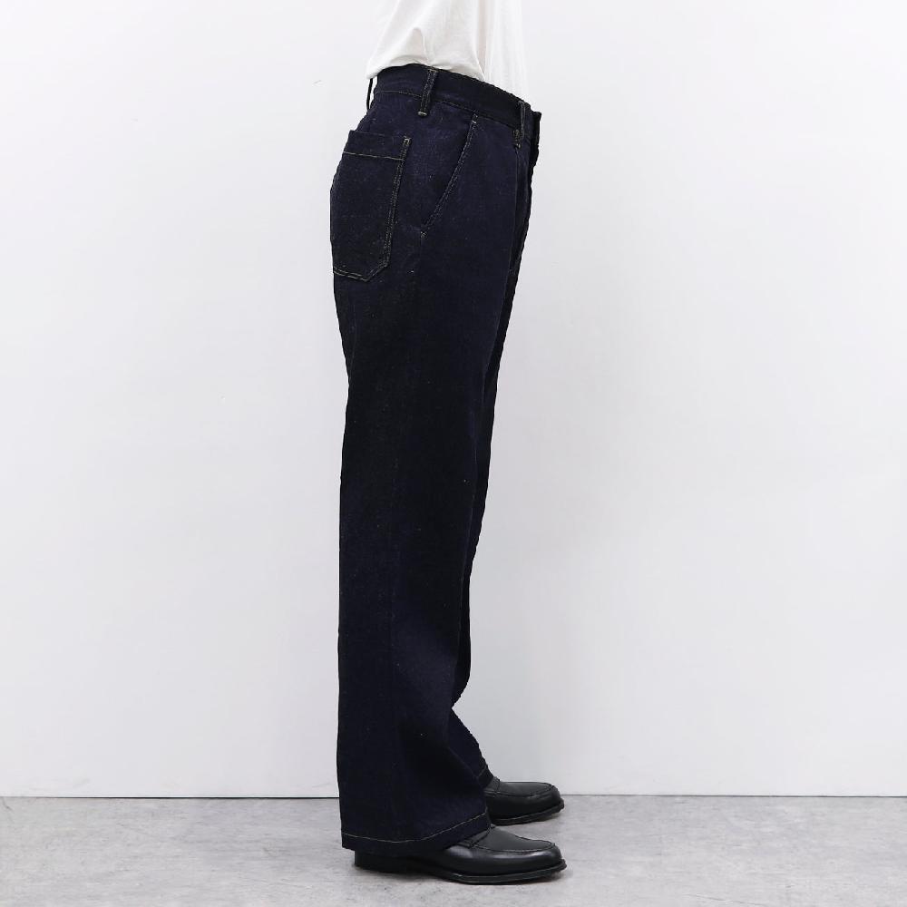 Anonymous Ism 1-Tuck Bootcut Denim YASHIKI Off-White