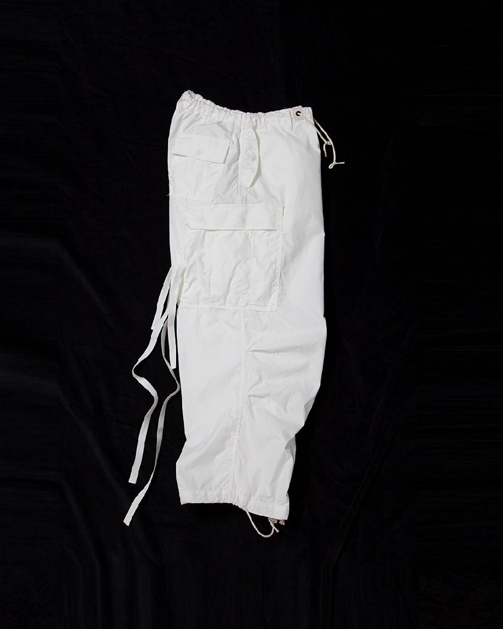 Anonymous Ism M-51 OVER SLACKS Corona Snow White