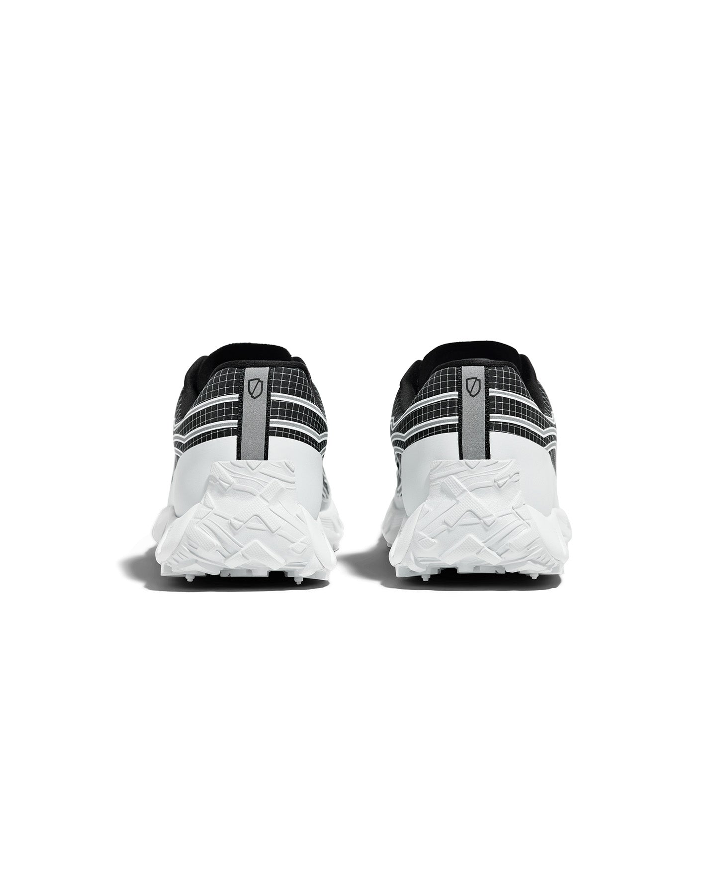 Anonymous Ism NORDA 002 - Summit Black Norda US 9.0