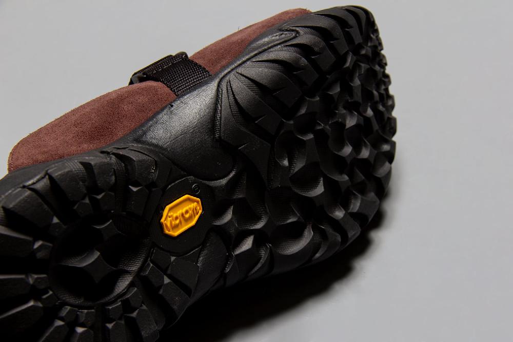 Anonymous Ism PG - Delta Playground Brown