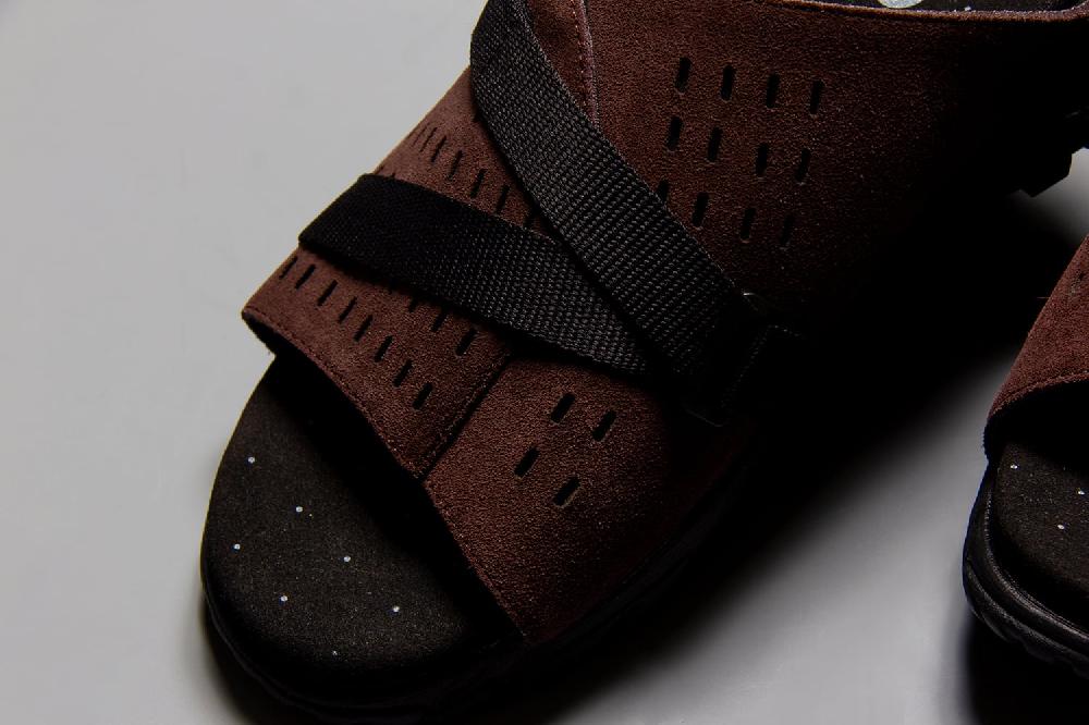 Anonymous Ism PG - Delta Playground Brown