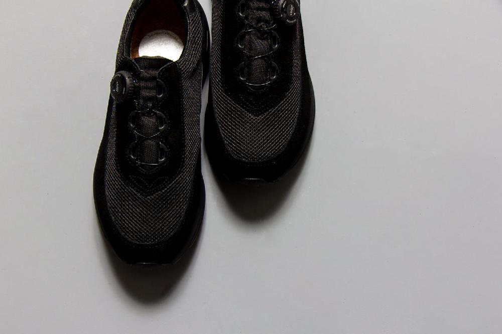 Anonymous Ism PG - NEWDAWN Playground Black