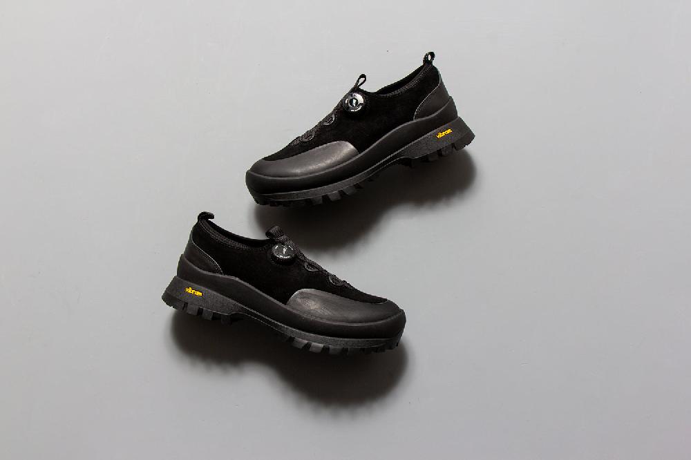 anonymous ism PG - OLIVER Playground Black