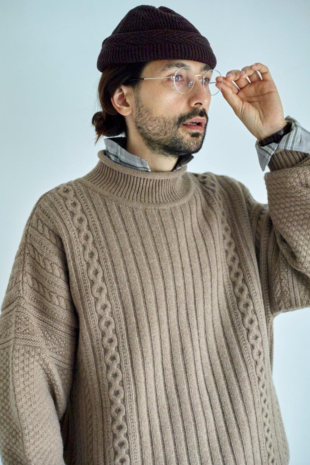 Anonymous Ism Sizuku Curl High Neck YASHIKI White