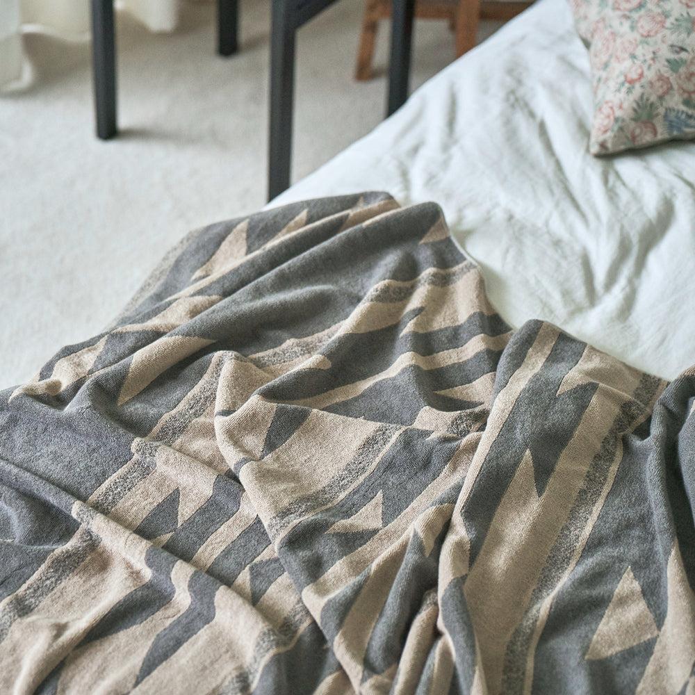 anonymous ism Large - Native Motif Cotton Pile Blanket - Beige Home-Basshu