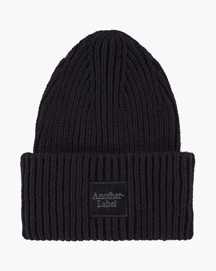 another label Another Beanie Black