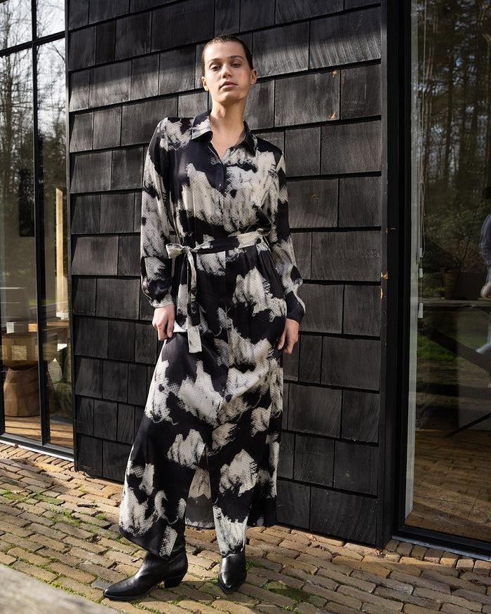 another label Arianna Dress Mountains Black