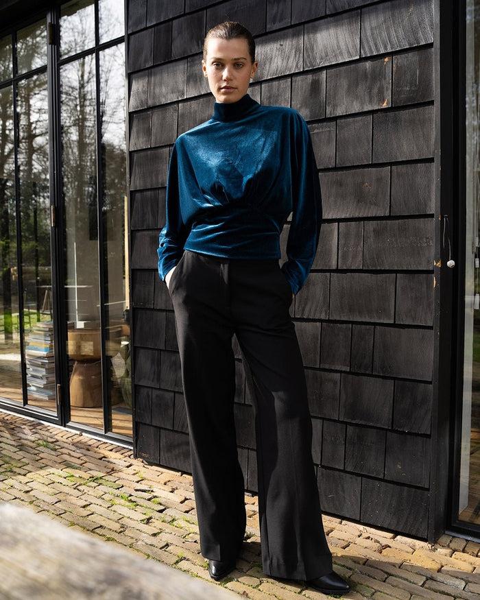 another label Arwen Top Reflecting pond