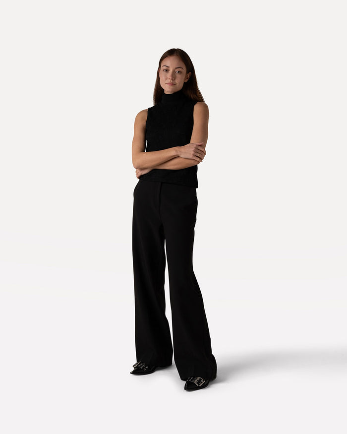 another label Belle Top Black