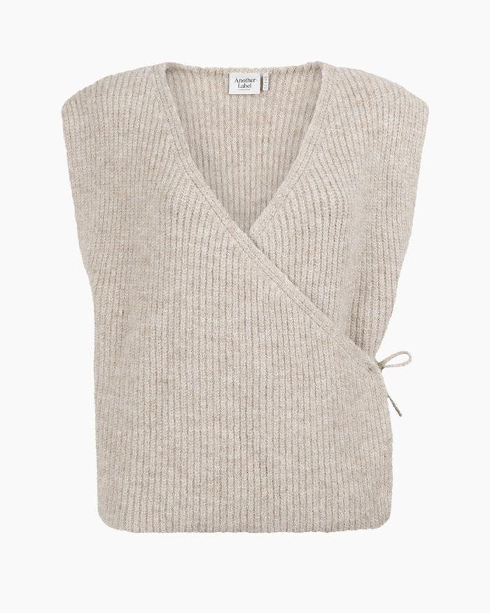 Another Label Billie Knitted Vest Semolina Melee