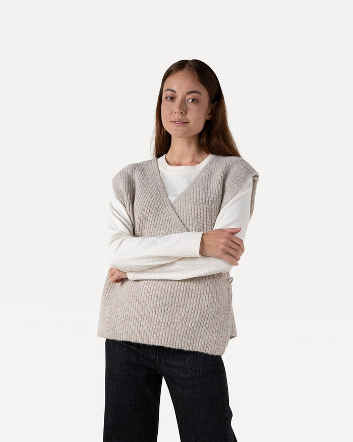 another label Billie knitted vest Semolina melee