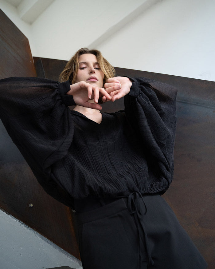 Another Label Bobby Top Black