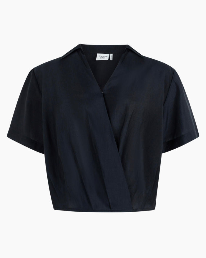 Another Label Dani Top Black