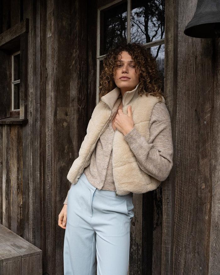 another label Ellis Bodywarmer Parchment