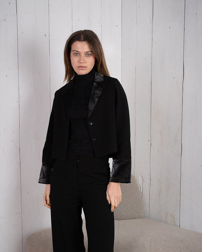 another label Gwen Blazer Black