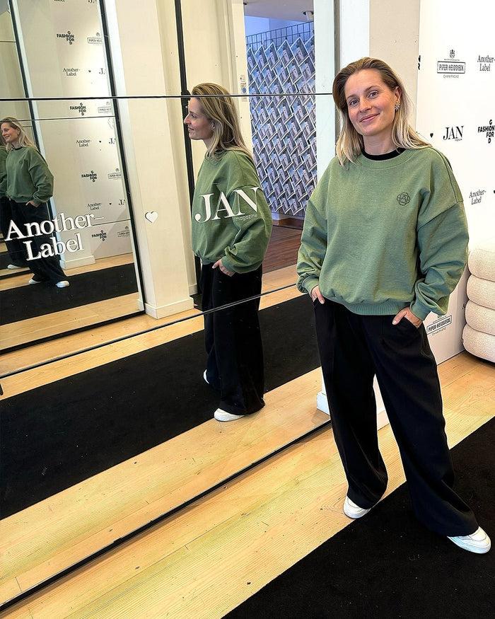 Another Label Kristel Sweat Black