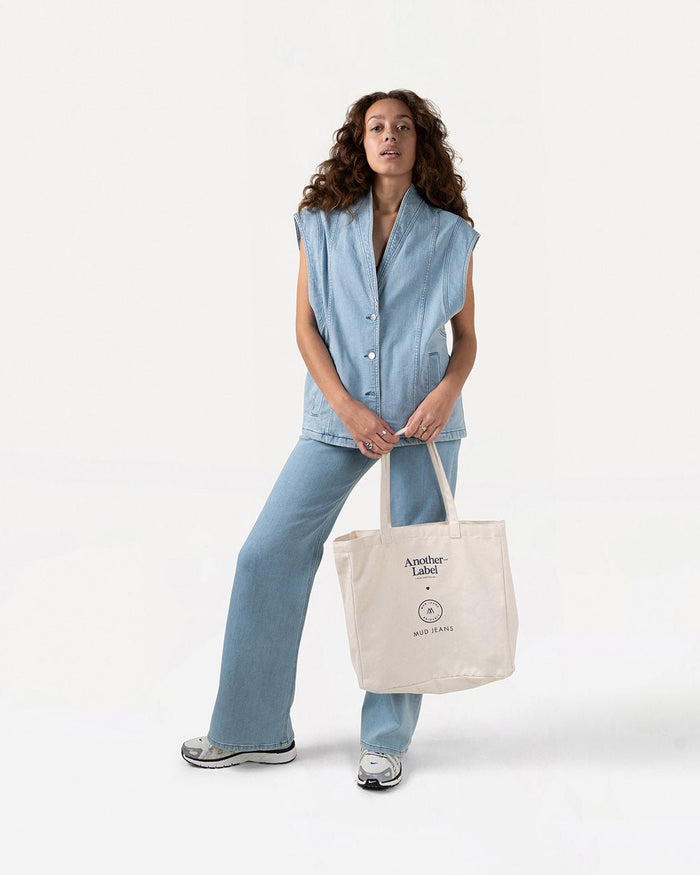 Another Label Unni Denim Vest Stone Denim Blue