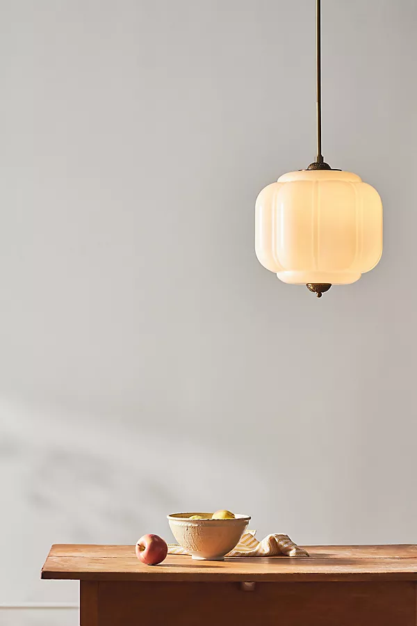 Anthropologie The Eloise Scallop Milk Glass Pendant Ceiling Light Cream