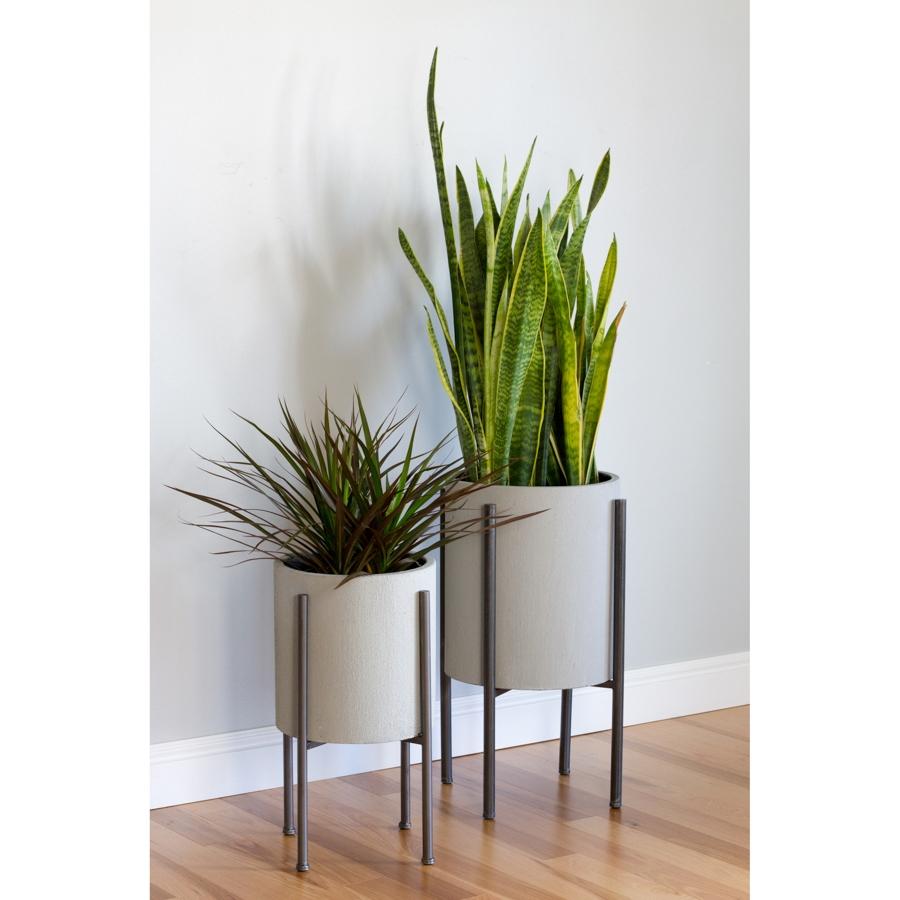 aspire home accents 4770 - Tania Mid Century Planters (Set of 2)