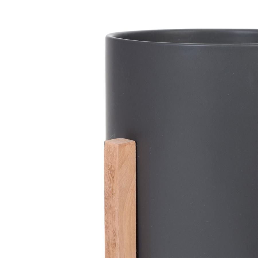 Aspire Home Accents 8453 - Liam Modern Ceramic Planter With Wood Legs