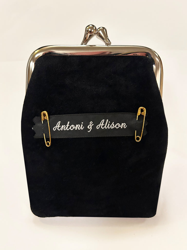 Antoni & Alison Ban The Bomb (XS)PURSE