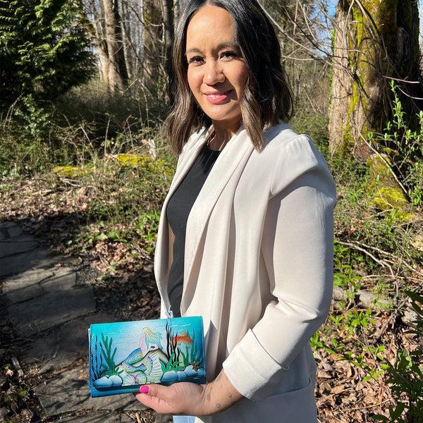 Anuschka Checkbook Clutch With RFID - 1153