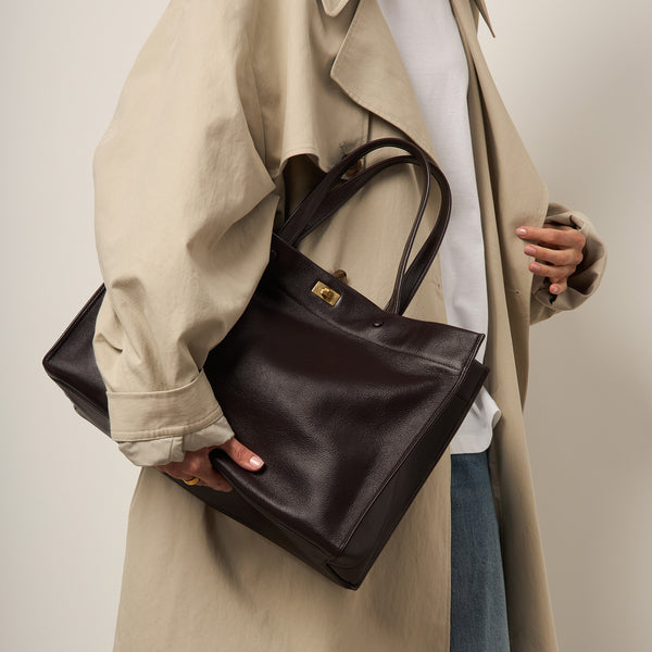 Anya Hindmarch Mortimer Tote Calf Leather In Grape