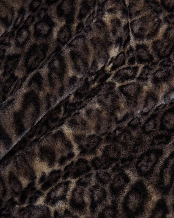 Apparis Brady Blanket Dark Leopard
