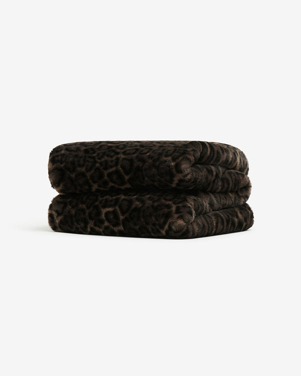 apparis Brady Blanket Dark Leopard